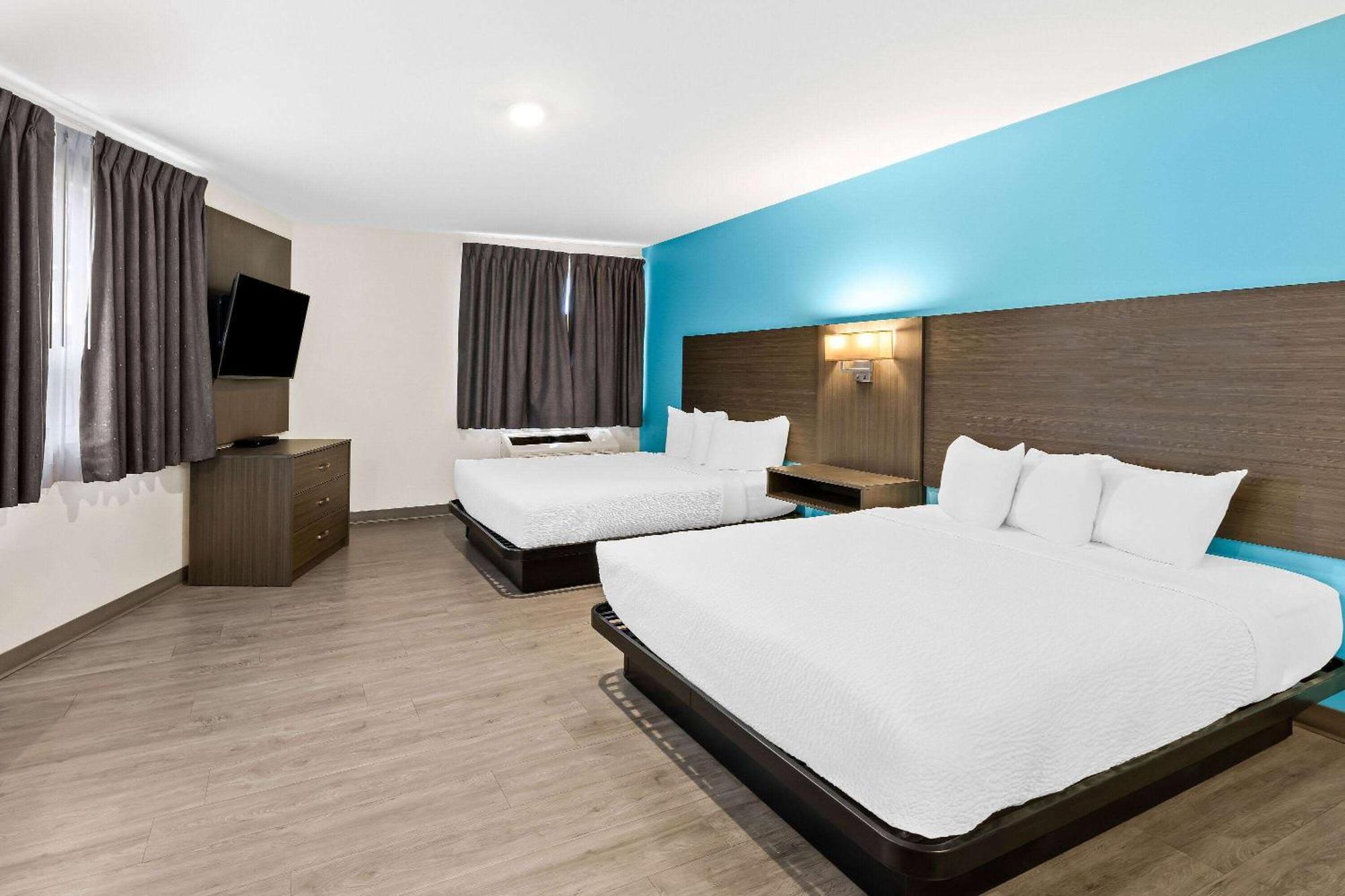 Howard Johnson By Wyndham 2*