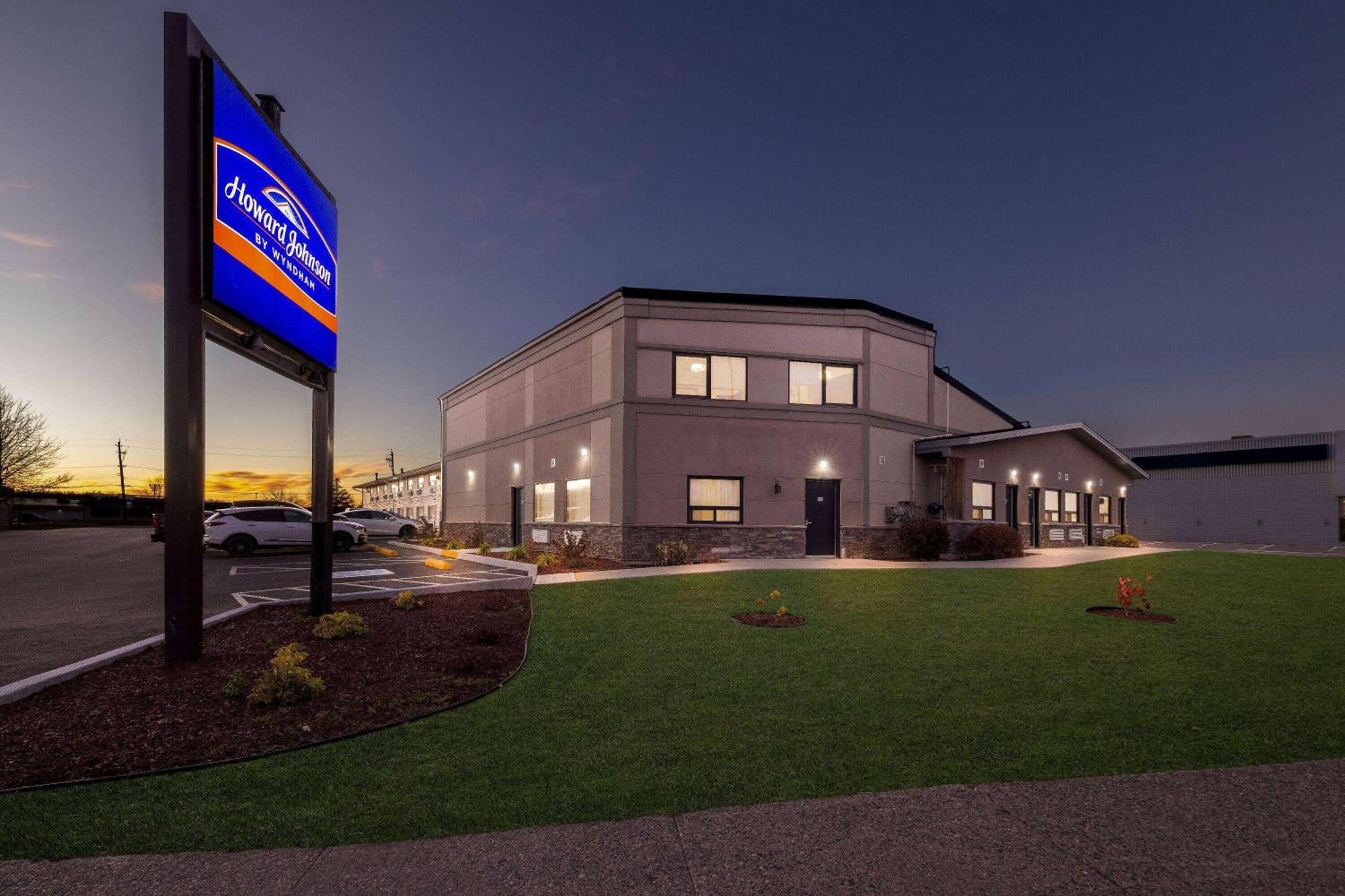 Howard Johnson By Wyndham 2*